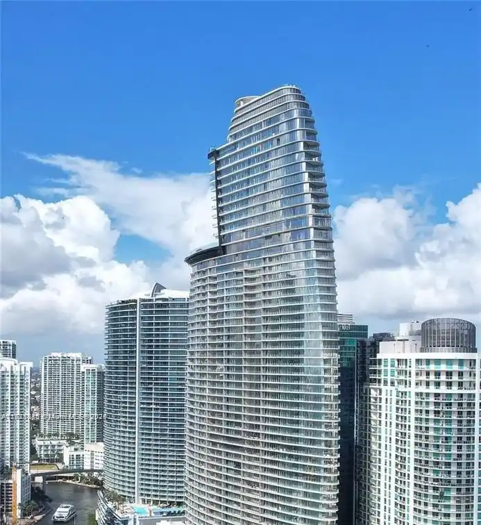 Luxury and Comfort at the Aston Martin Residences