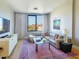Large Home with Unobstructed Skyline View