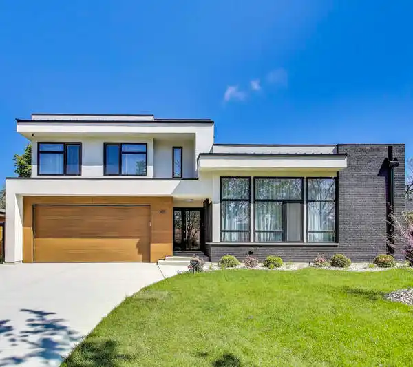 ONE-OF-A-KIND HOME IN PRIME LOCATION