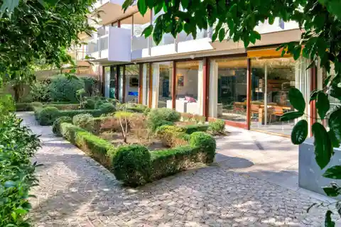 Urban Living with Elegance and Serenity