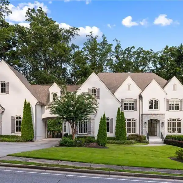 EXCEPTIONAL REIMAGINED RESIDENCE