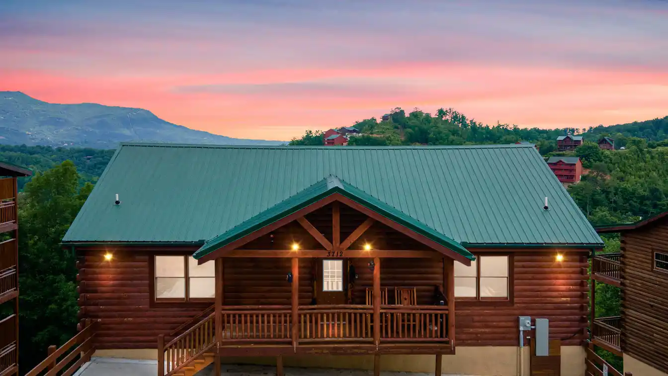 Wears Valley Cabin with Breathtaking Views