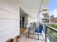 BEAUTIFUL CONTEMPORARY CONDOMINIUM IN PARC ROTHSCHILD