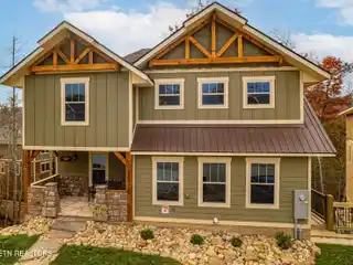 Harmony Peak - Luxurious Mountain Cabin