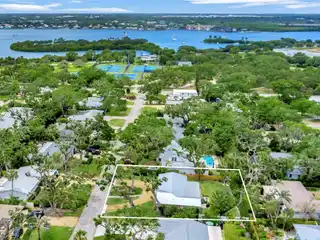 Beautifully Renovated Home in the Heart of Central Beach