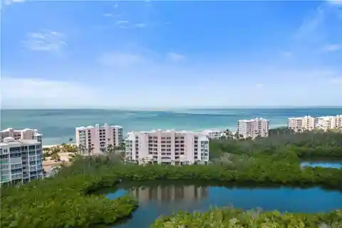 Beautiful End Unit in Barefoot Beach Club