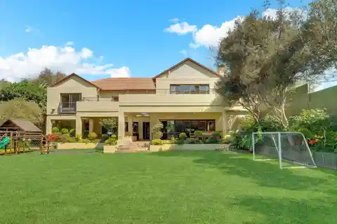 10 Bedroom House for Sale in Orchards
