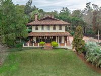 FABULOUS HOME IN LAKE FOREST HILLS