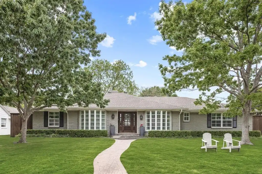 Beautifully Updated Home in the Meadows