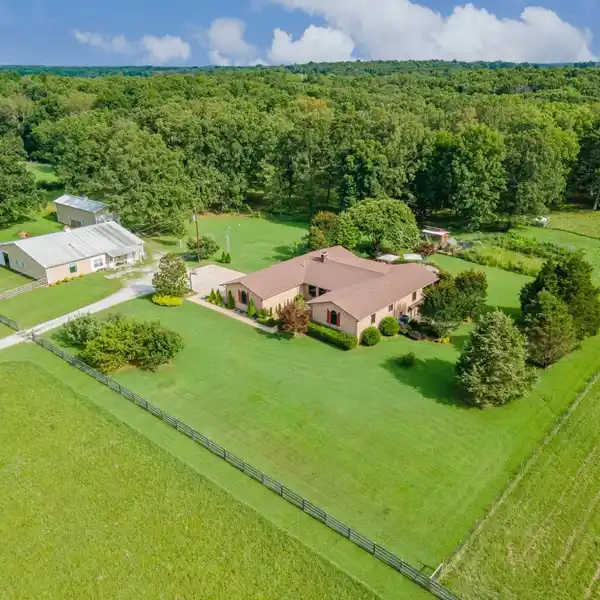 BRICK RANCH ON 39 ACRES OF FENCED PASTURE
