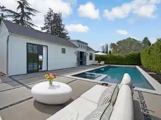 Modern Spa-inspired Retreat