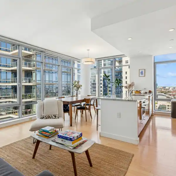 THE BEST SUNSETS BROOKLYN HAS TO OFFER