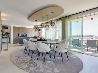 Exclusive Newly Renovated Penthouse