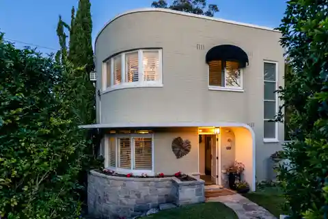 Meticulously Renovated Residence