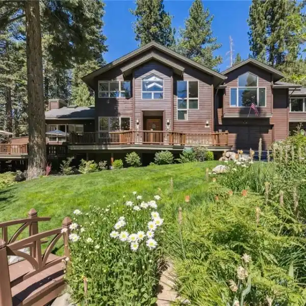 STANDOUT MOUNTAIN GOLF COURSE HOME