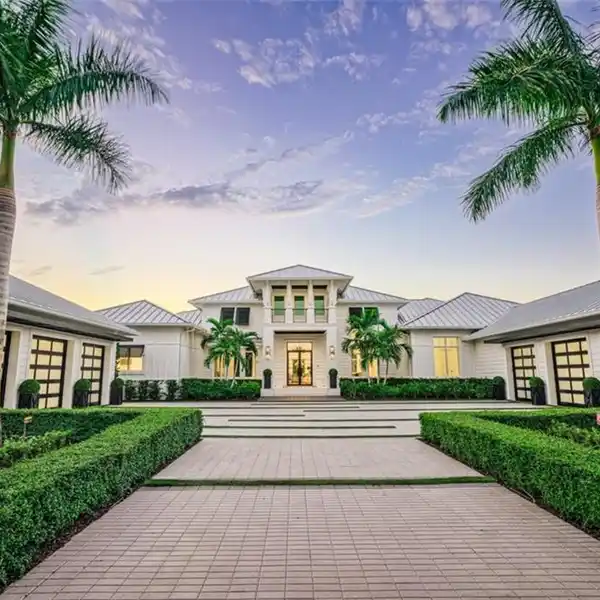 A PARADIGM OF DESIGN AND CRAFTSMANSHIP IN PINE RIDGE