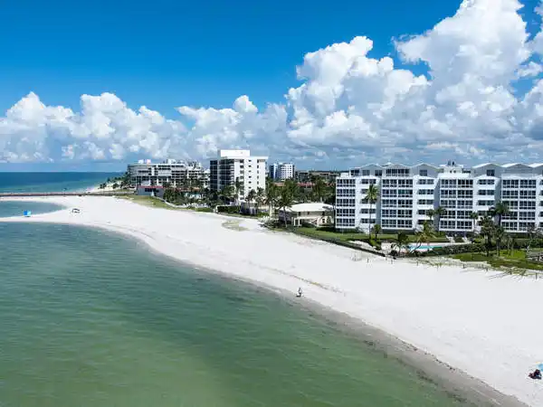 BEACHFRONT LIVING AT ITS FINEST