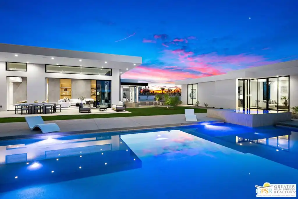 Modern Sophistication Meets Desert Tranquility