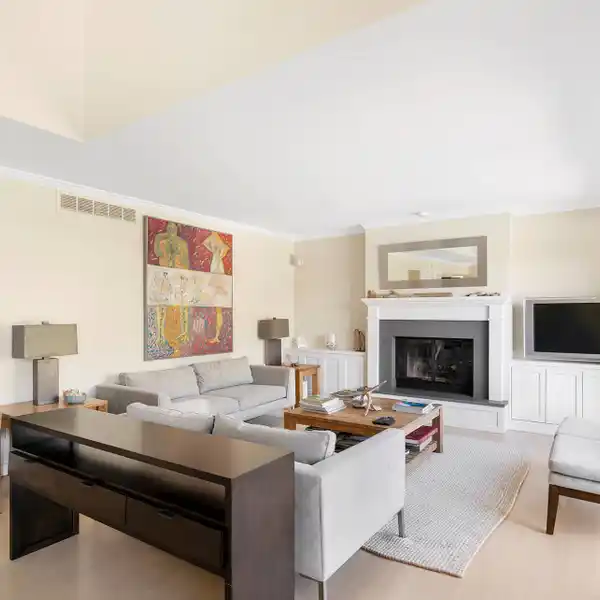 SUNNY SOUTHAMPTON RETREAT