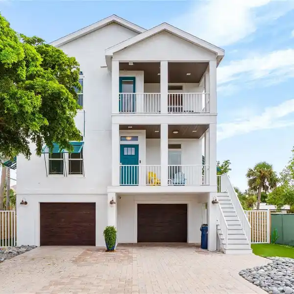 EXCEPTIONAL NEWER CONSTRUCTION HOME