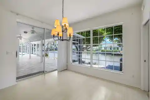 Spacious Gulf-Access Property on Quiet Cul-De-Sac