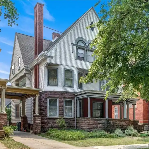 STATELY HISTORIC TREASURE OFFERING ENDLESS POSSIBILITIES
