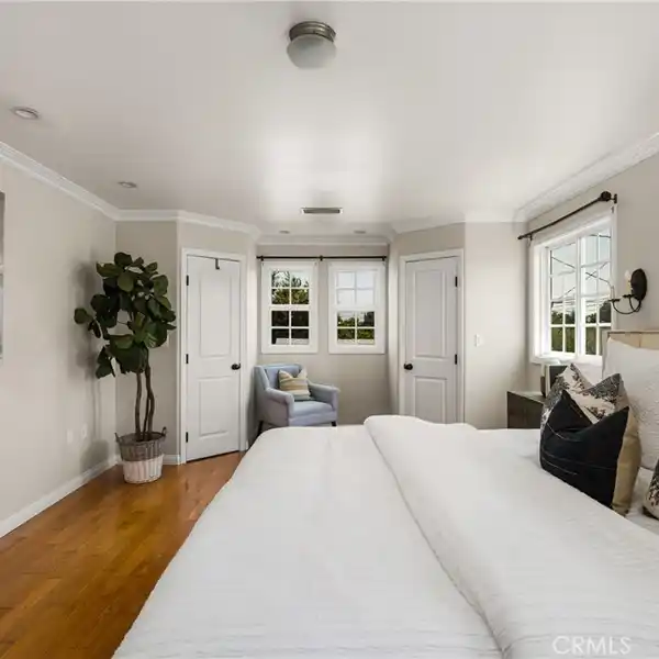 CHARMING CALIFORNIA HEIGHTS HOME