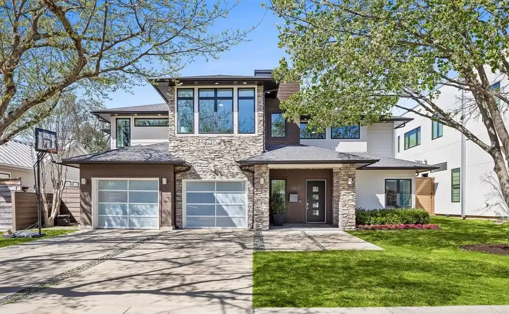 Midway Hollow Gorgeous 5 Bedroom Home