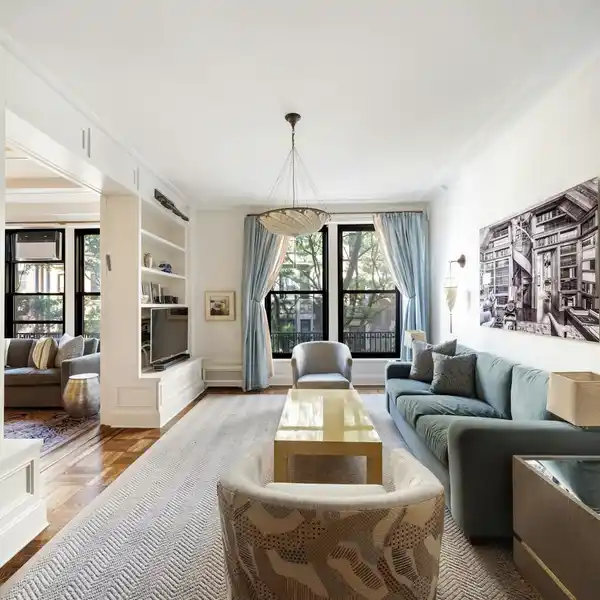 GRACIOUS TURN-OF-THE-CENTURY CORNER RESIDENCE