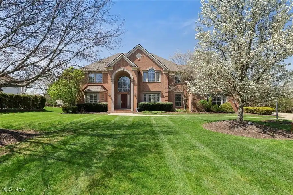 Former Model Home in Thornbury