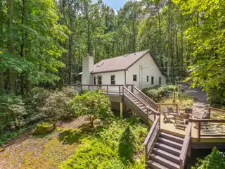 Turnkey 3.85-Acre Sanctuary