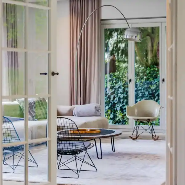 BEAUTIFUL COMPLETELY RENOVATED VILLA
