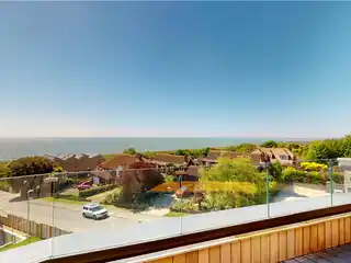 Coastal Penthouse with Stunning Sea Views