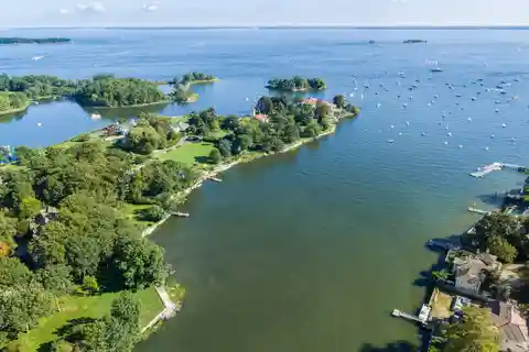 Waterfront Building Lot in the Indian Harbor Association