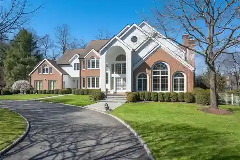 Magnificent Two-acre Estate