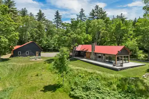 Luxurious Custom Log Home