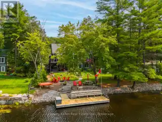 Year Round Lake Muskoka Beauty