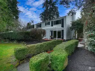 A Residence Offering the Lifestyle You’ve Been Dreaming About