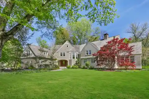 Thoughtfully Designed Home on a Beloved Cul-De-Sac