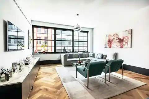 Spacious Loft with a Great Layout