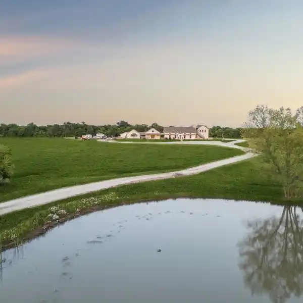 LUXURY RANCH WITH BARN, POND, AND OUTDOOR LIVING