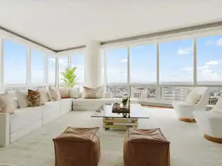 Distinguished Luxury Condominium in White Plains