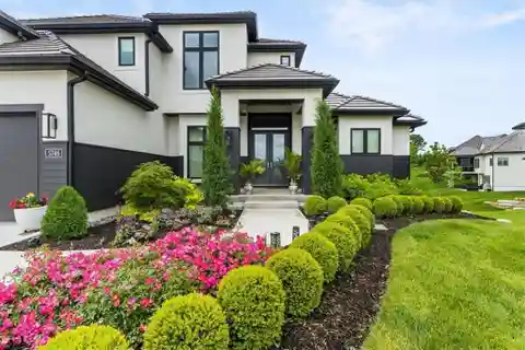 Luxury and Functionality in the Preserve at Forest Ridge Estates