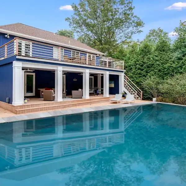 RENOVATED OASIS FOR LEASE