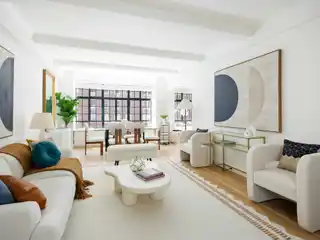 Pre-war Gem in the Heart of Lenox Hill