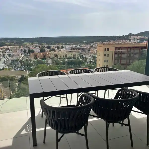 NEW LUXURY APARTMENT WITH PANORAMIC VIEWS IN SANTA PONSA