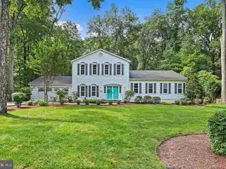 Expanded Colonial on Private .75-Acre