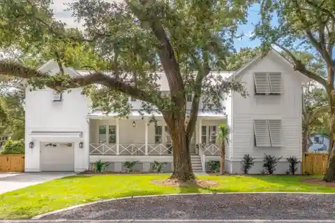 Classic Lowcountry Home