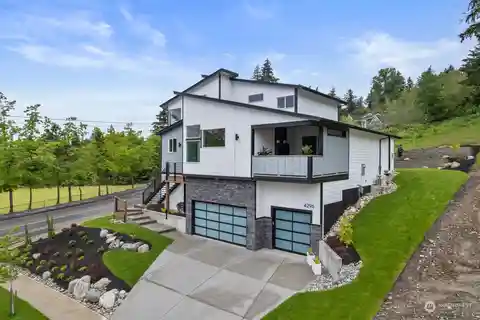Three-story Floor Plan on a Corner Lot