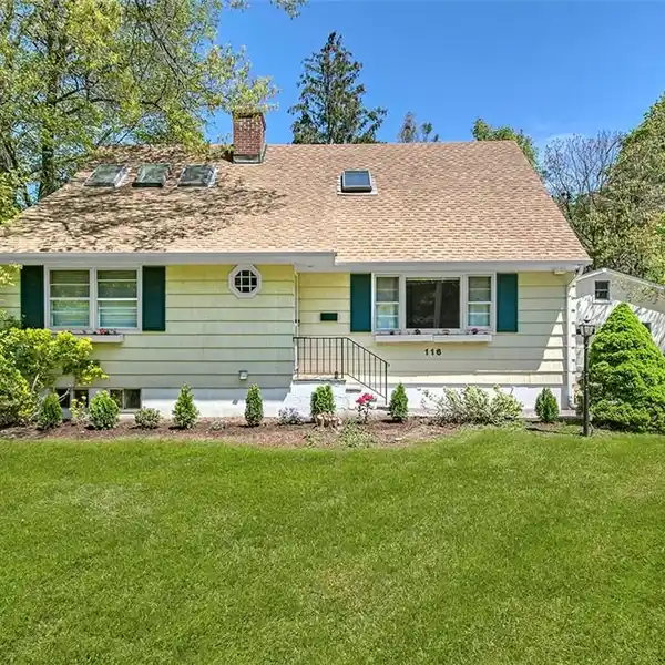 CHARM AND PERSONALITY INSIDE AND OUT